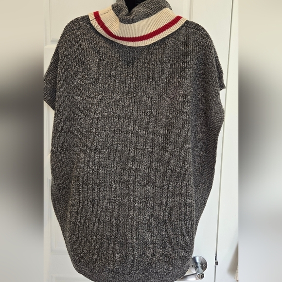 Roots Kids Cabin Poncho - Picture 5 of 5